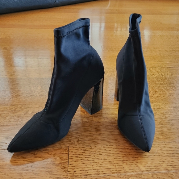 Black Bata Boots, Sz 41/ Size 10 - Block Heel - Picture 16 of 16